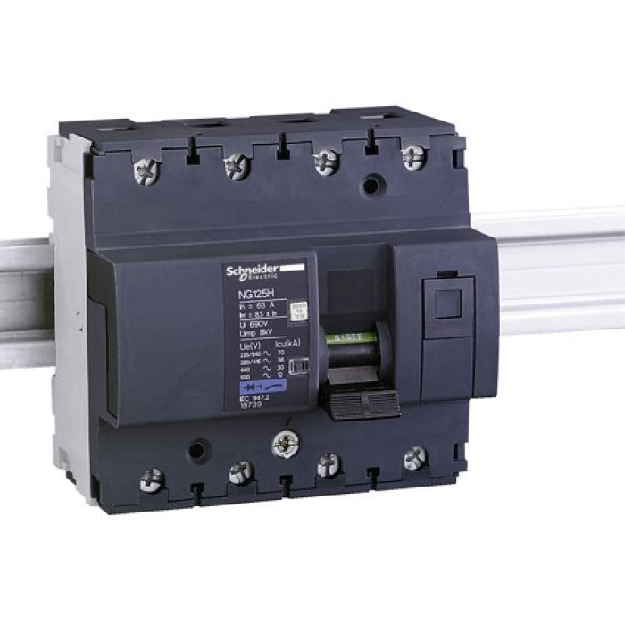 Автоматичний вимикач Schneider Electric NG125H 4П 32A C